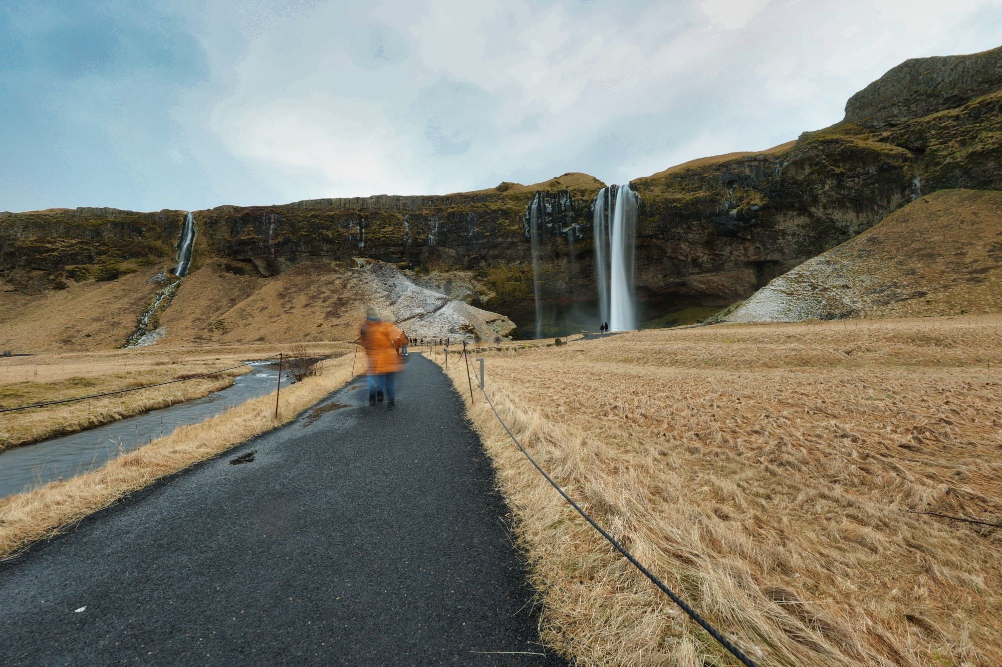Iceland – Day 4: Golden Circle, Skogafoss, Seljalandsfoss, Vík (Ring Road)