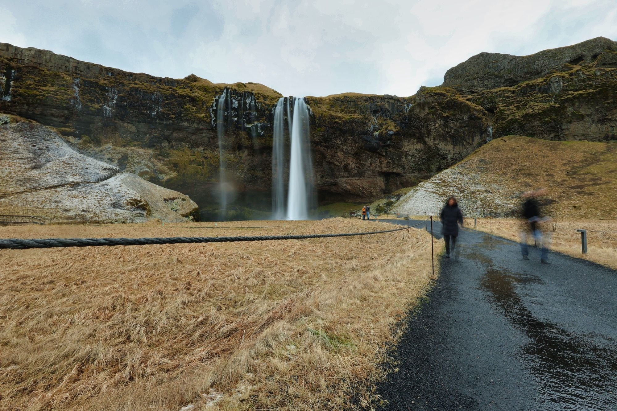 Iceland – Day 4: Golden Circle, Skogafoss, Seljalandsfoss, Vík (Ring Road)