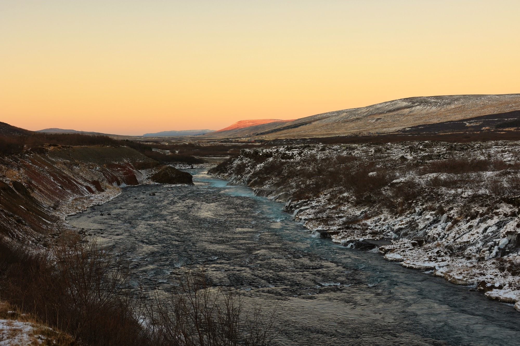 Iceland – Day 9: Icelandic Horses, volcano crater, Barnafossar, and Hraunfossar