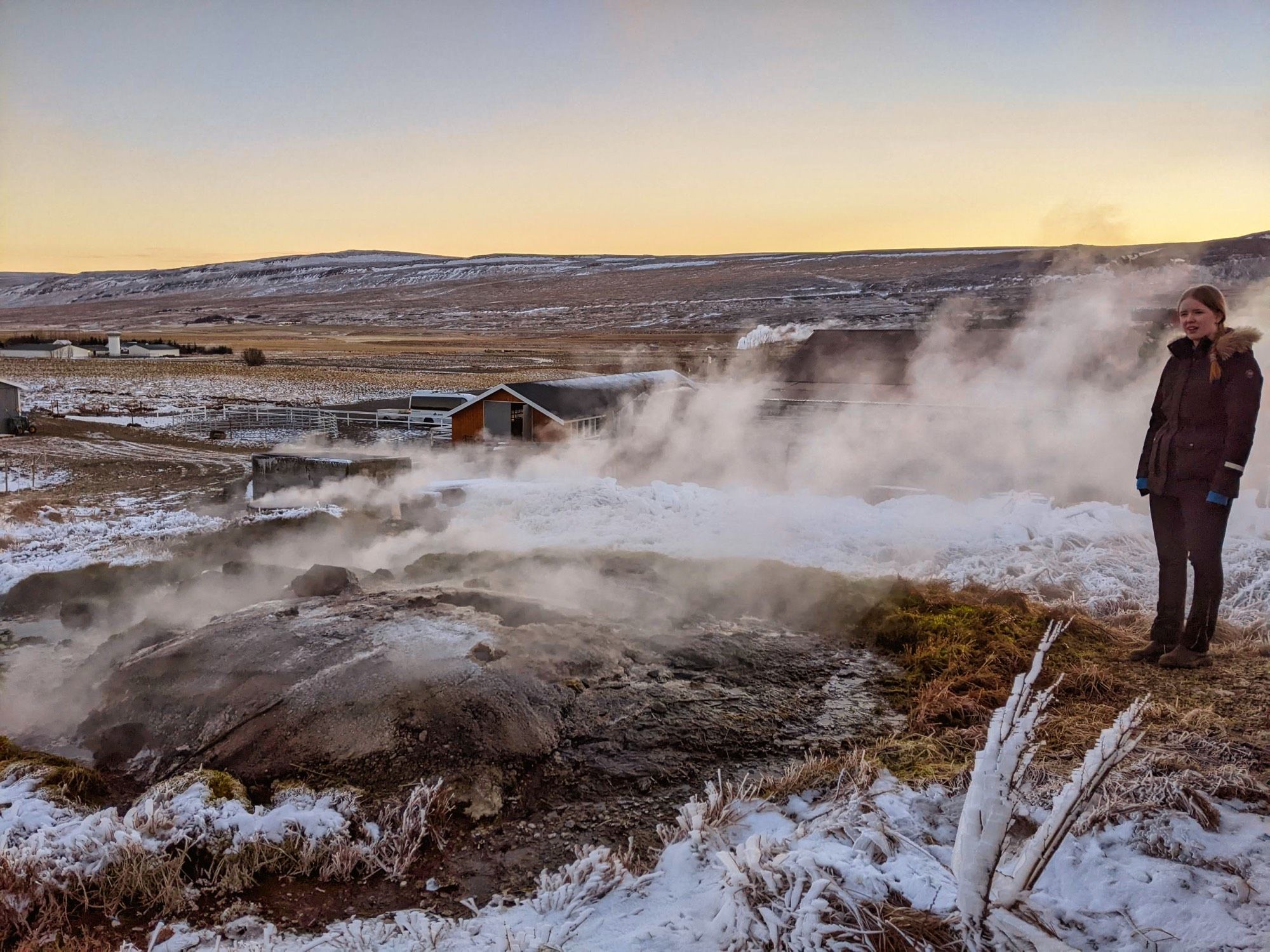 Iceland – Day 9: Icelandic Horses, volcano crater, Barnafossar, and Hraunfossar